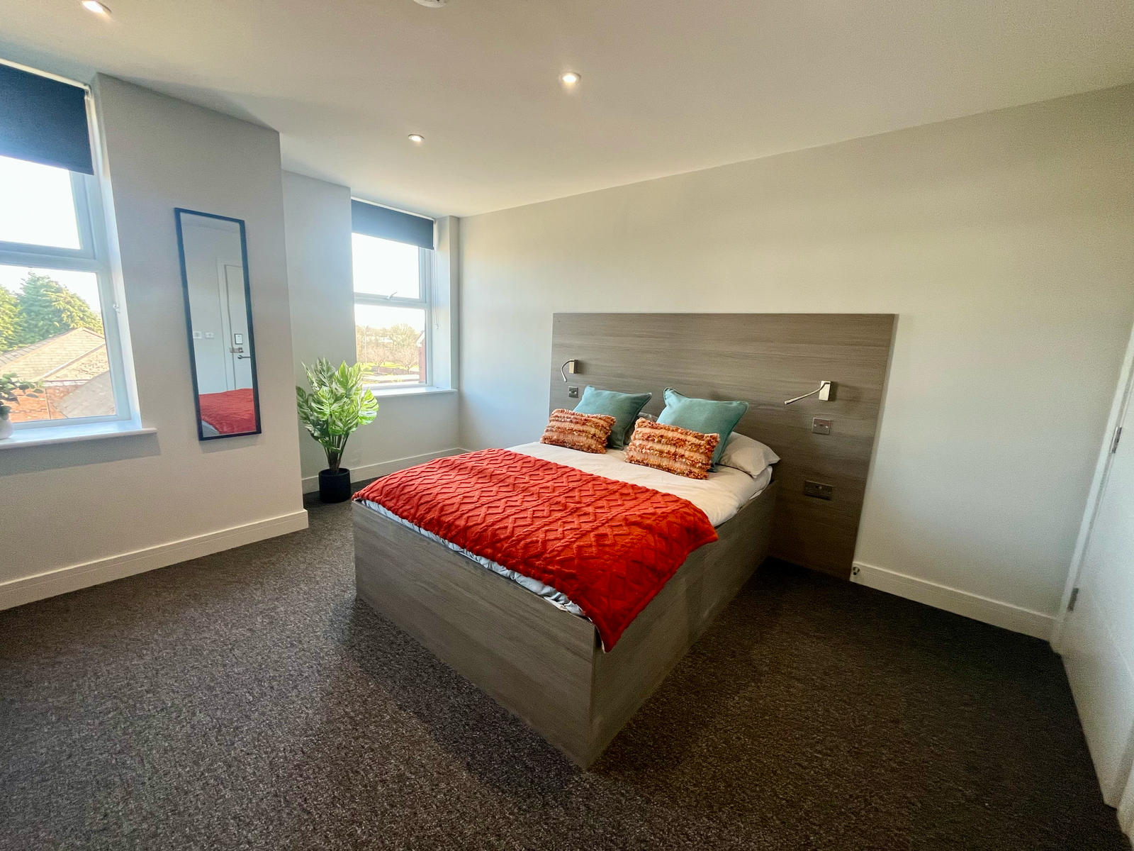 Deluxe Ensuite image 1