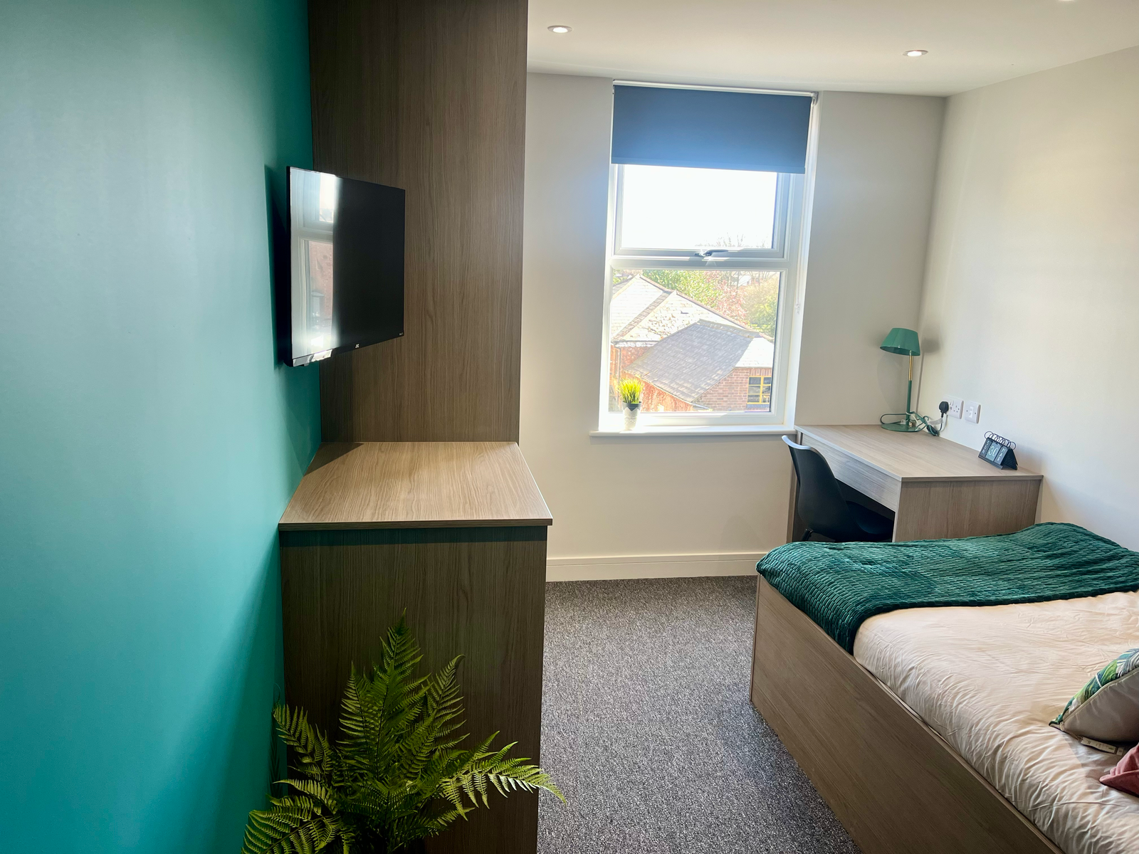 Classic Ensuite image 2